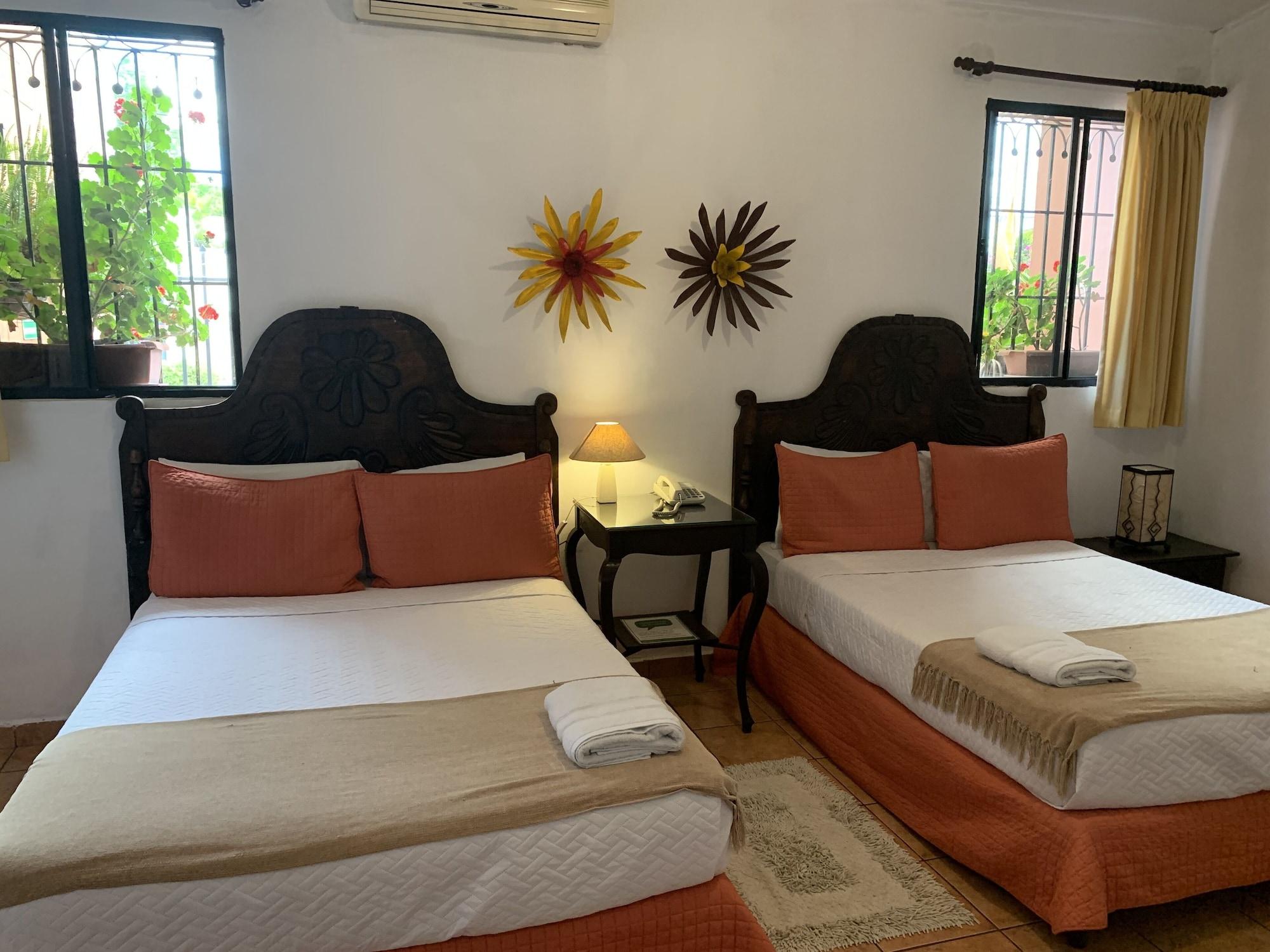 La Del Angel Bed & Breakfast 3*