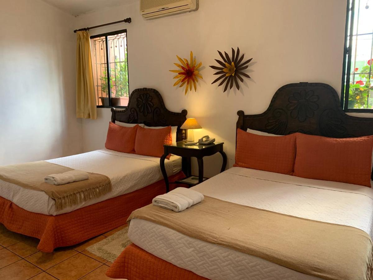 La Del Angel Bed & Breakfast 3*