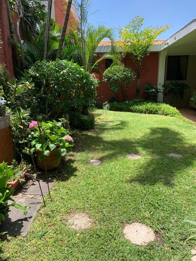 La Del Angel Bed & Breakfast San Salvador