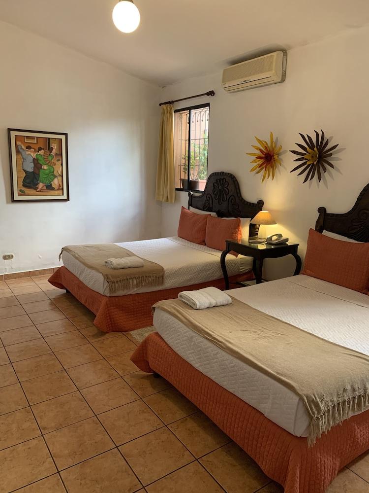 La Del Angel Bed and breakfast 3*